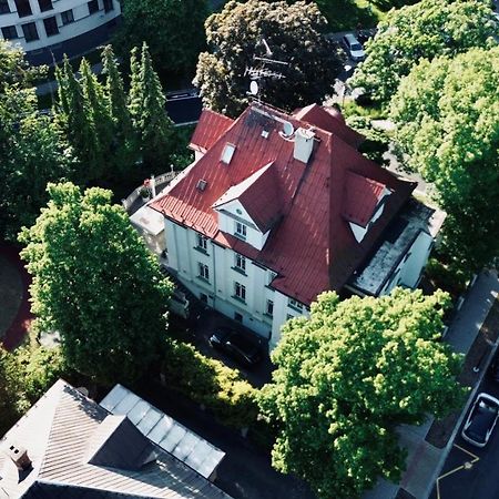 Retro Hotel Villa オストラヴァ エクステリア 写真